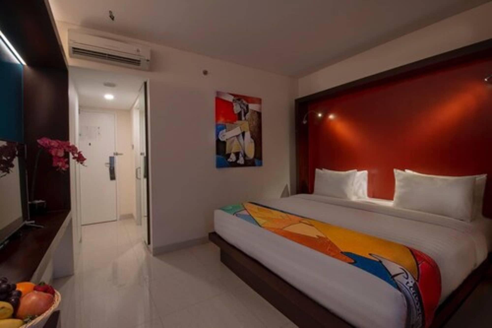 Grand Picasso Hotel Jakarta Exterior photo