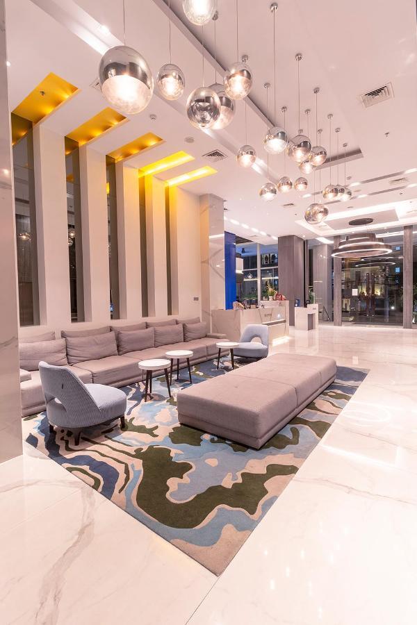 Grand Picasso Hotel Jakarta Exterior photo